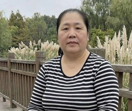 海角社区.朋友的熟女妈妈
