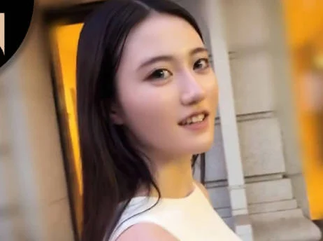 东京女子图鉴志野23岁美术生第三弹