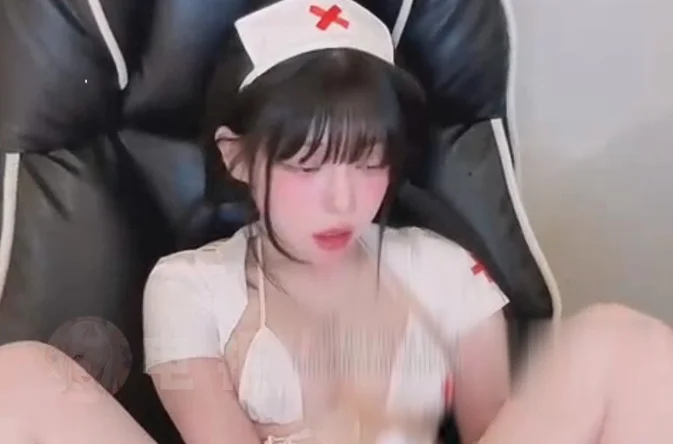 韩国超美纯欲天花板主播yudiii价值千元的付费解锁自慰大秀