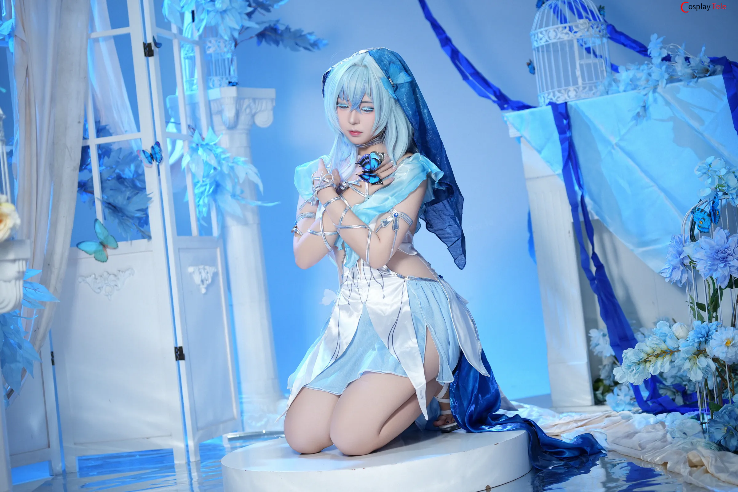 Hu Sensen cosplay The Shorekeeper Wuthering Waves (2)
