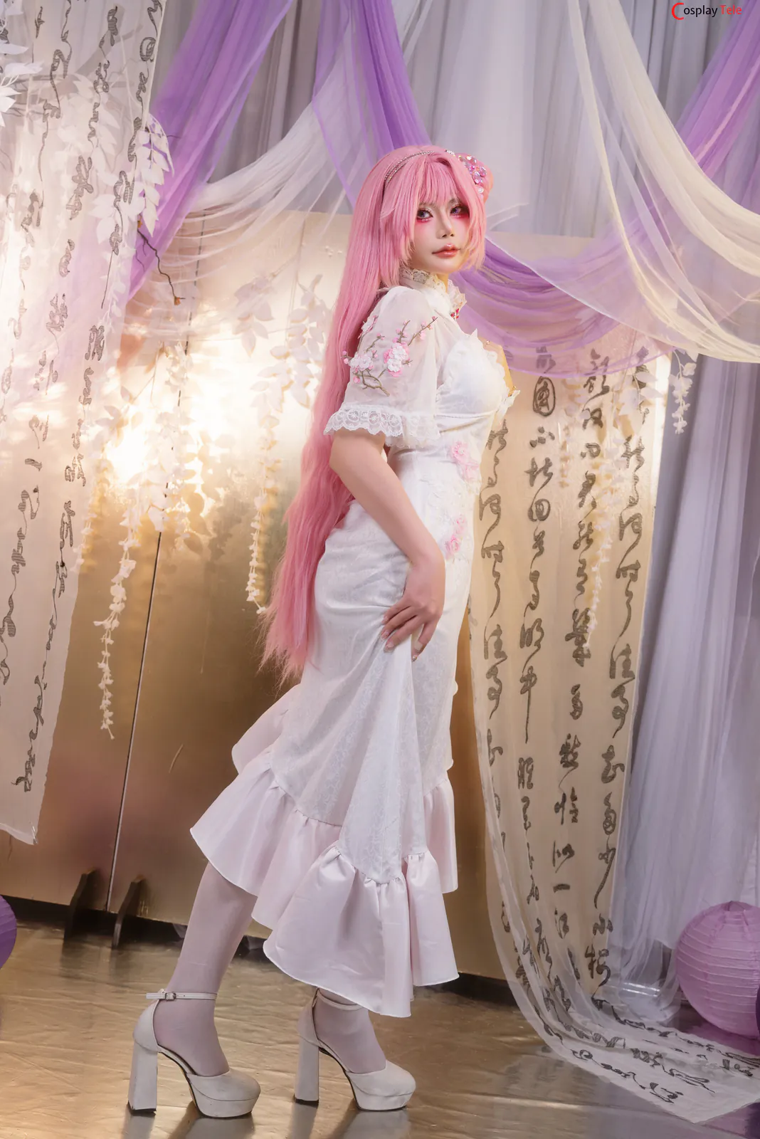 003-Miinmeow-cosplay-Dorothy-NIKKE-4_result.webp