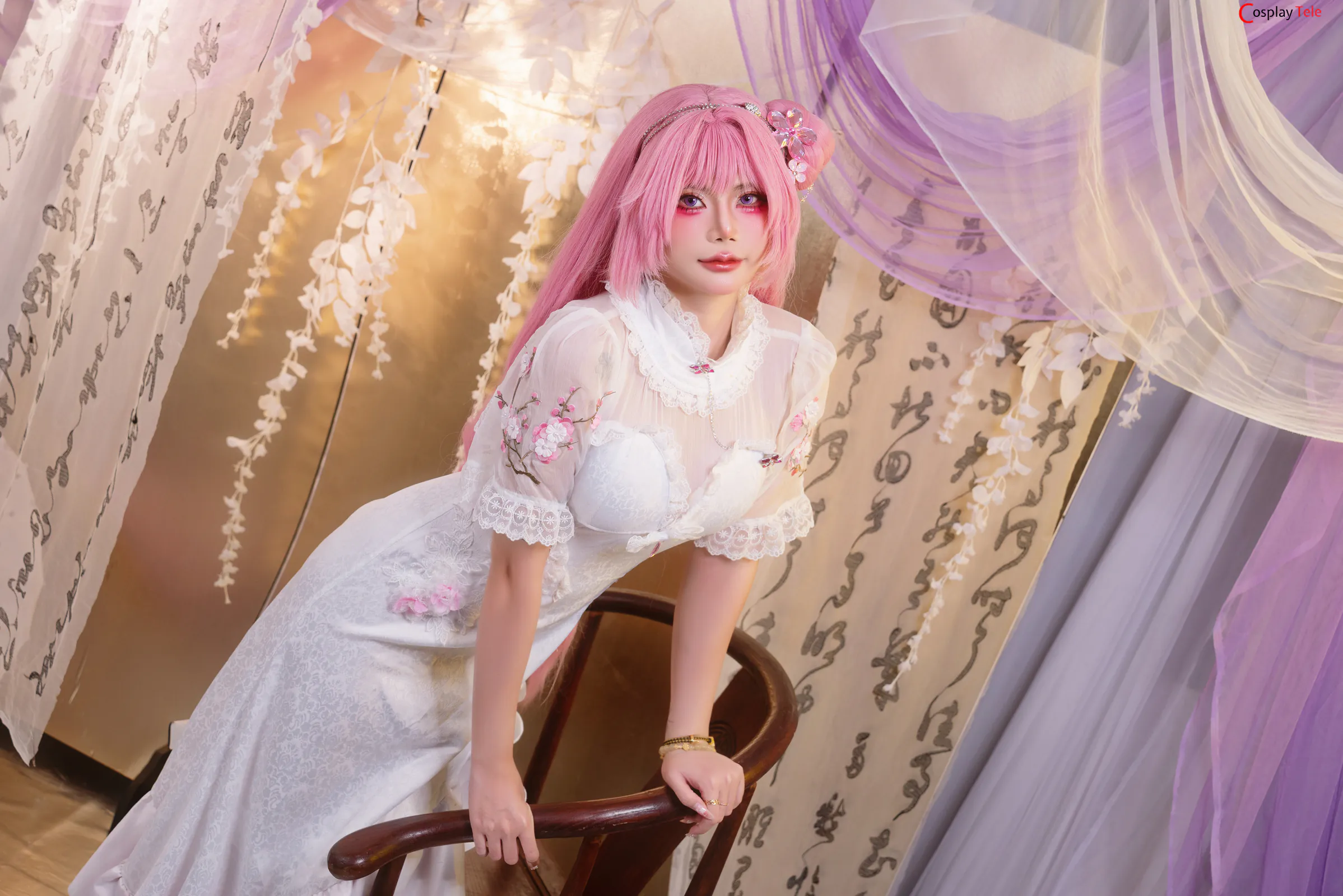 007-Miinmeow-cosplay-Dorothy-NIKKE-8_result.webp
