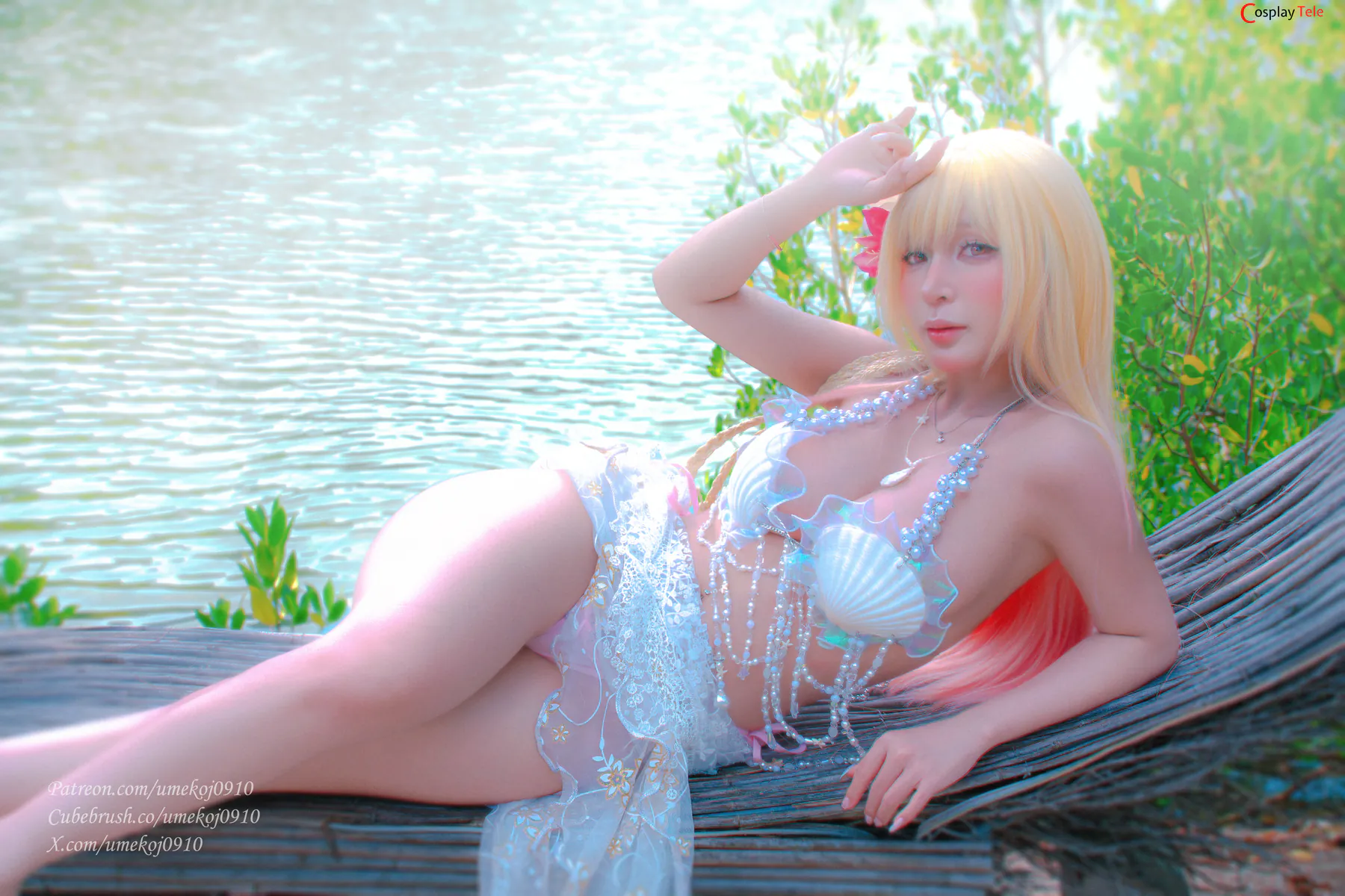 003-Umeko-J-cosplay-Marin-Kitagawa-Ocean-Muse-Sono-Bisque-Doll-4_result.webp