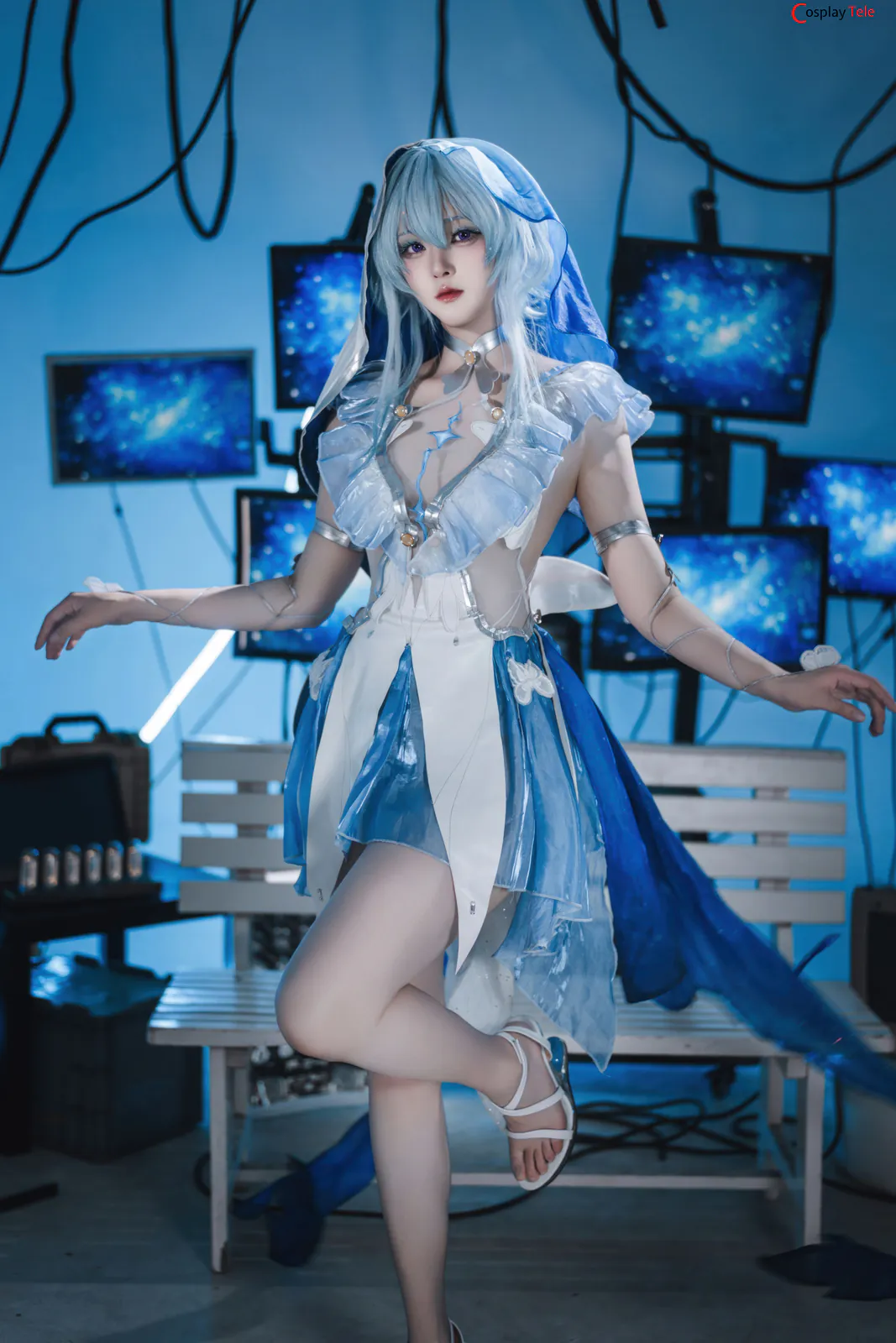 Natsuko cosplay The Shorekeeper Wuthering Waves (1)