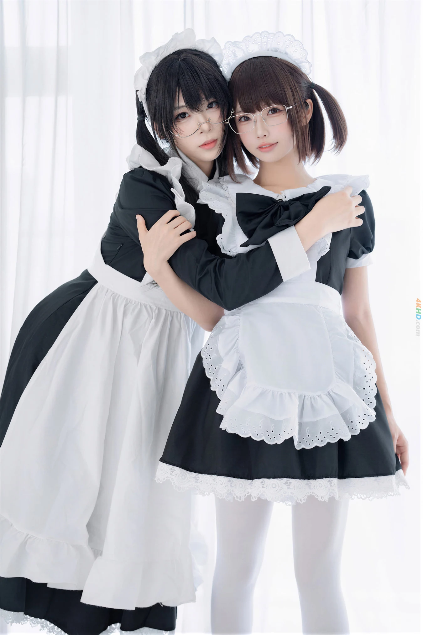 007-ouble-maid-4khd.com-008.webp