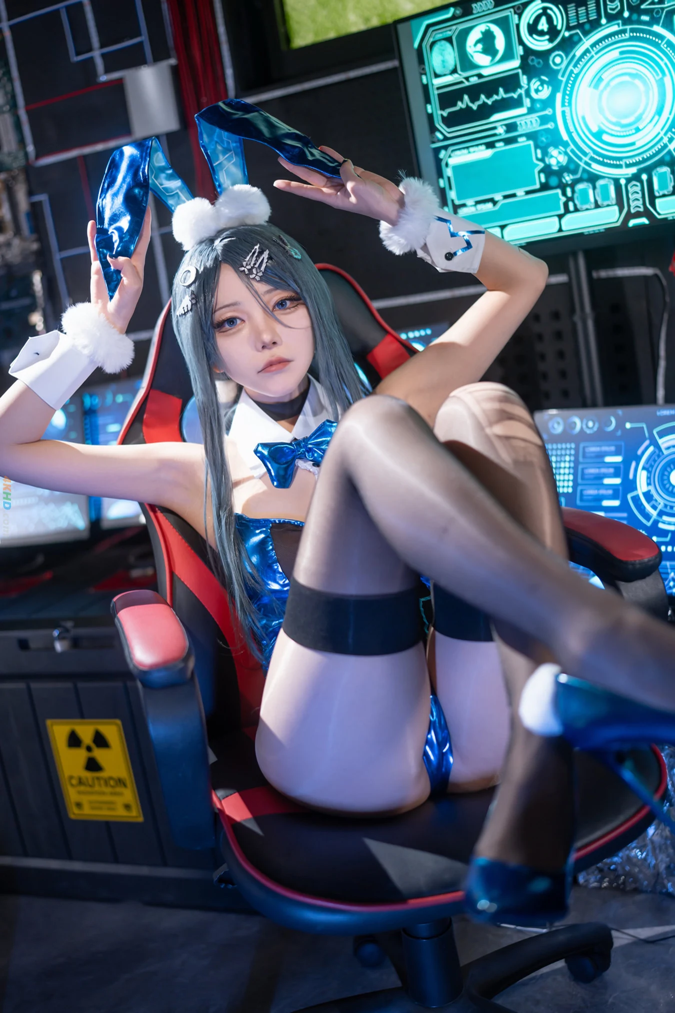 塚 ____56復活祭 (PyonYame) – Exia (Hacker Rabbit)[20MB-21photos]